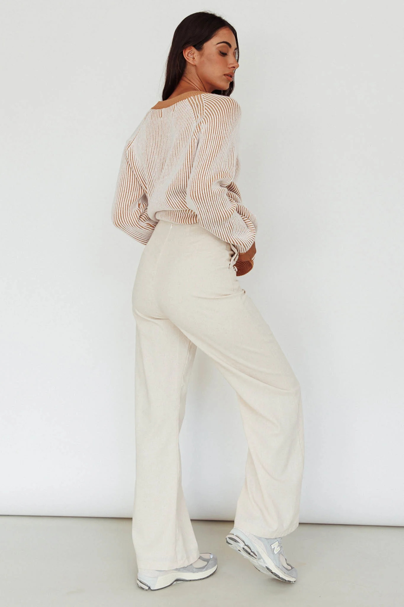 Trafalgur Ribbed Knit Sweater Camel