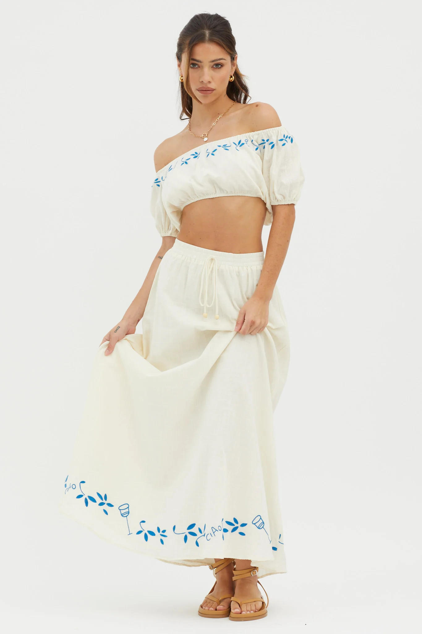 Ritual Puff Sleeve Embroidered Crop Top Beige