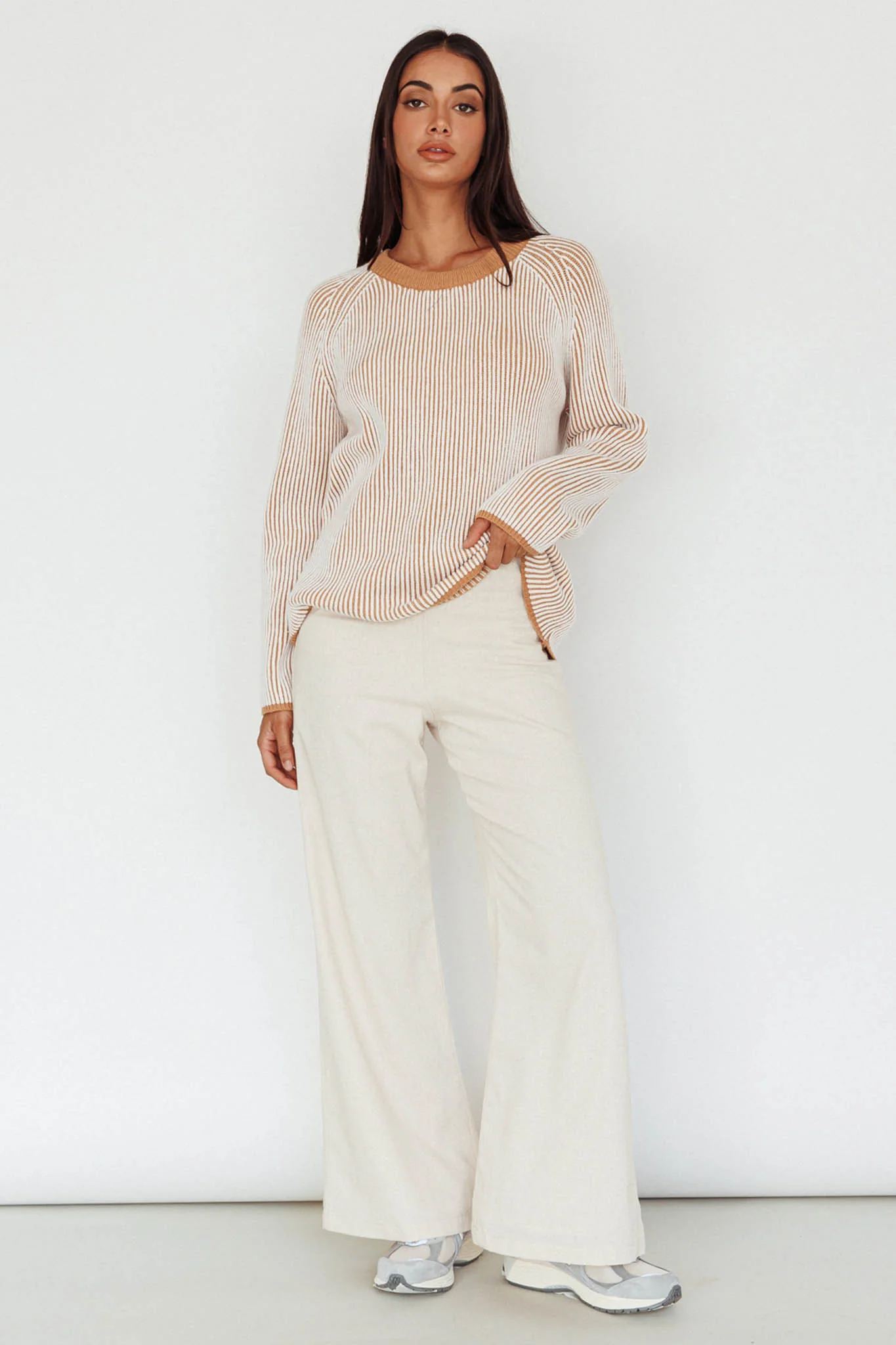 Trafalgur Ribbed Knit Sweater Camel