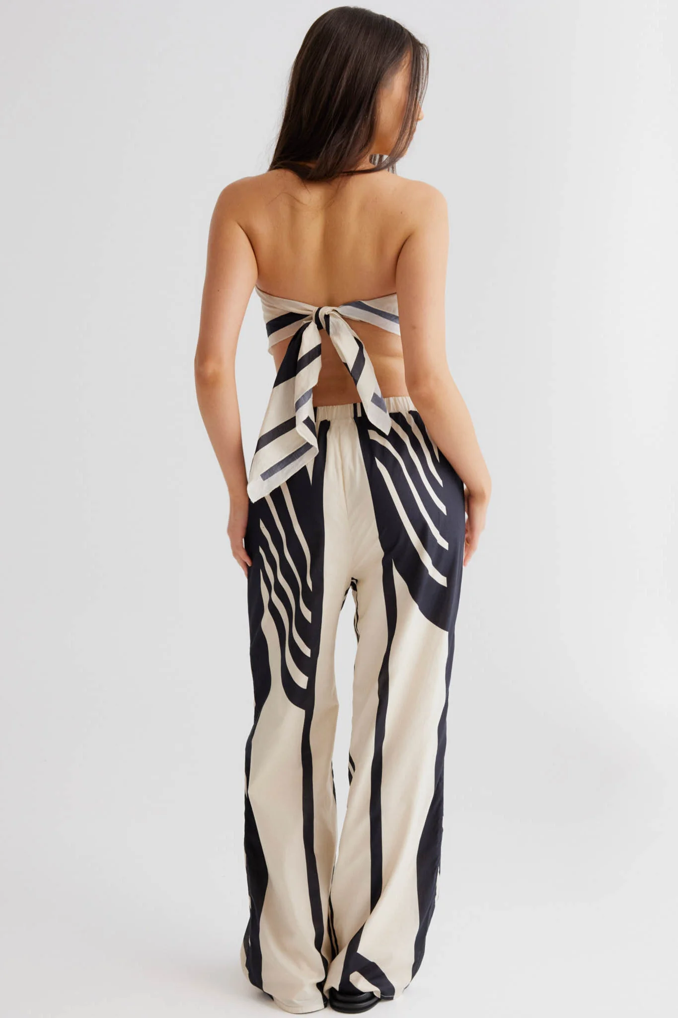 SNDYS Alba Wrap Black Print