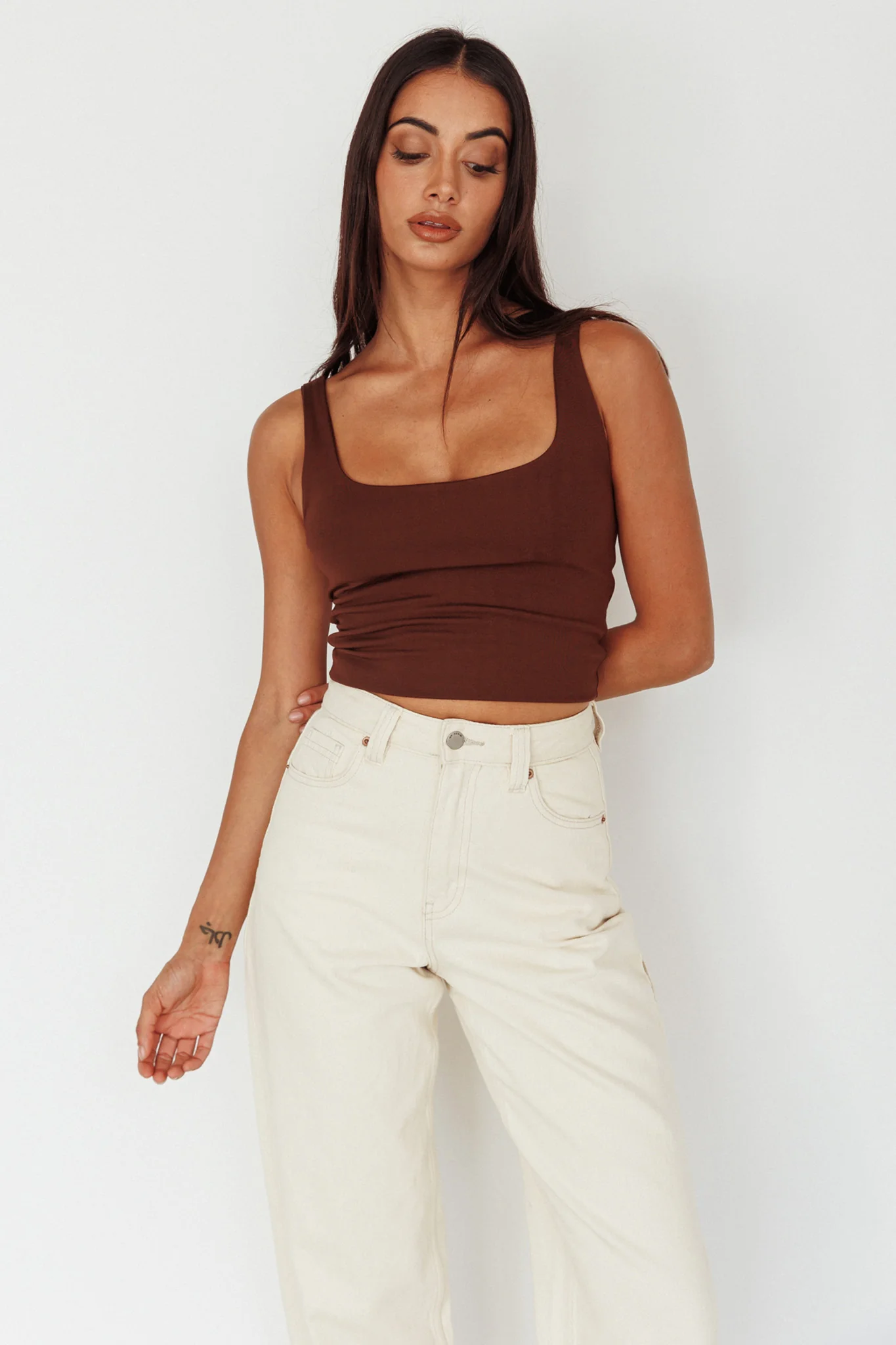 Pali U-Neckline Crop Top Brown