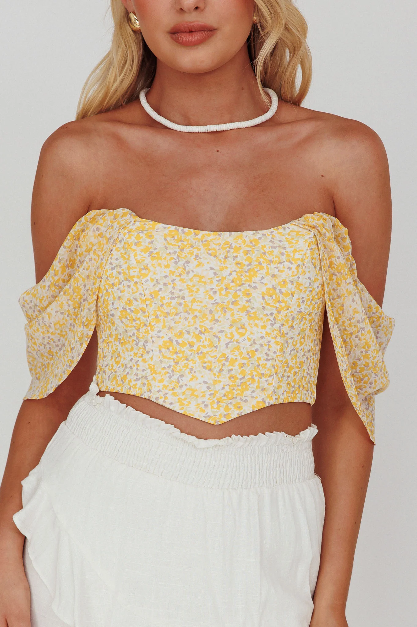 Brandy Off-Shoulder Pointed Hem Crop Top Mottled Print Yellow