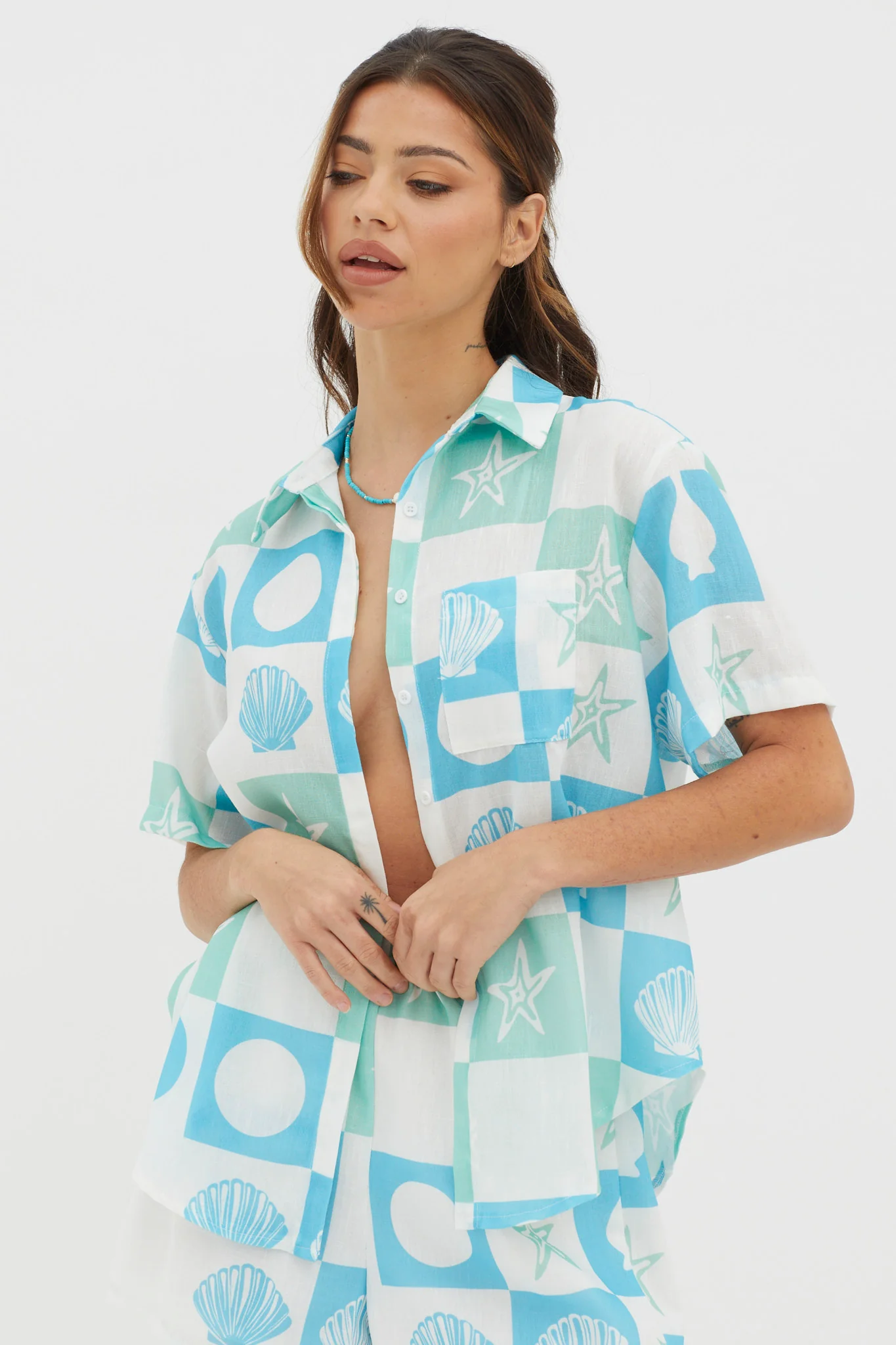 Just A Hunch Button Shirt Shell Print Green Multi