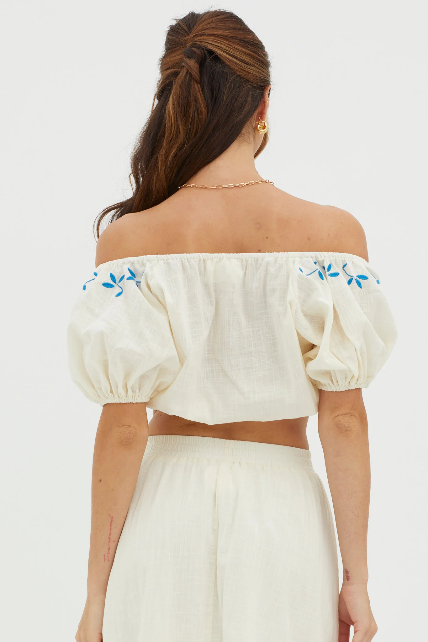 Ritual Puff Sleeve Embroidered Crop Top Beige