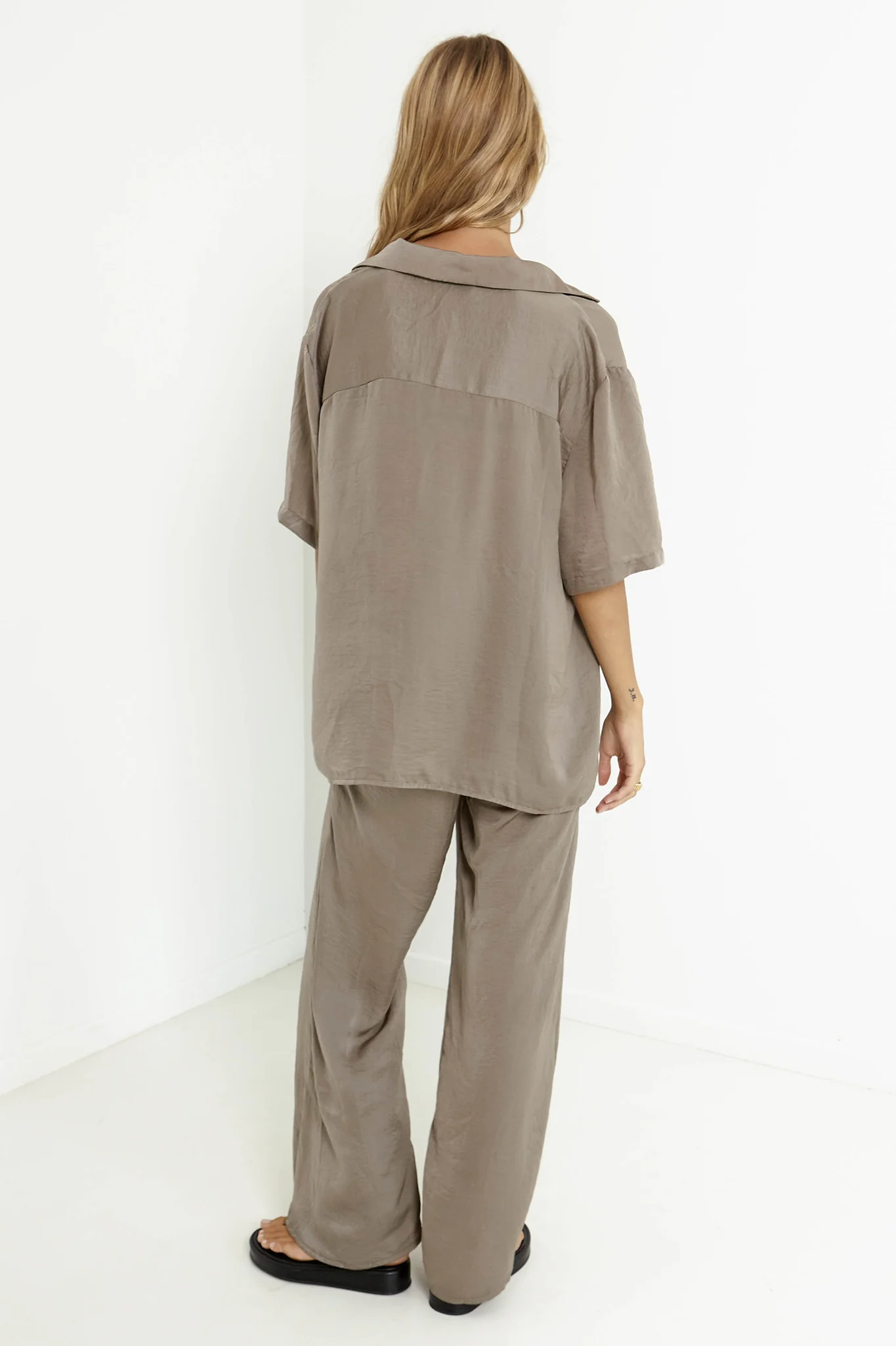 SNDYS Hallie Shirt Olive