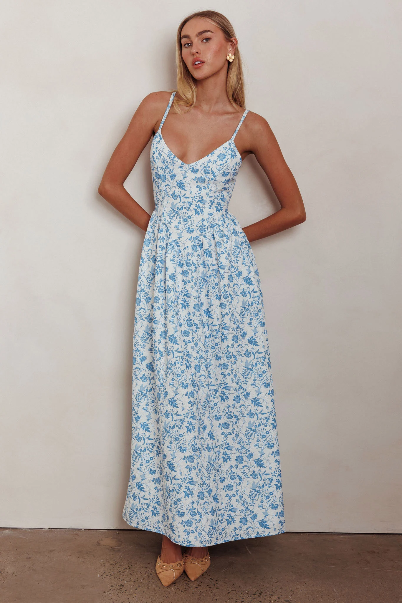 Enchanted Leaf Floral Print A-Line Maxi Dress Blue