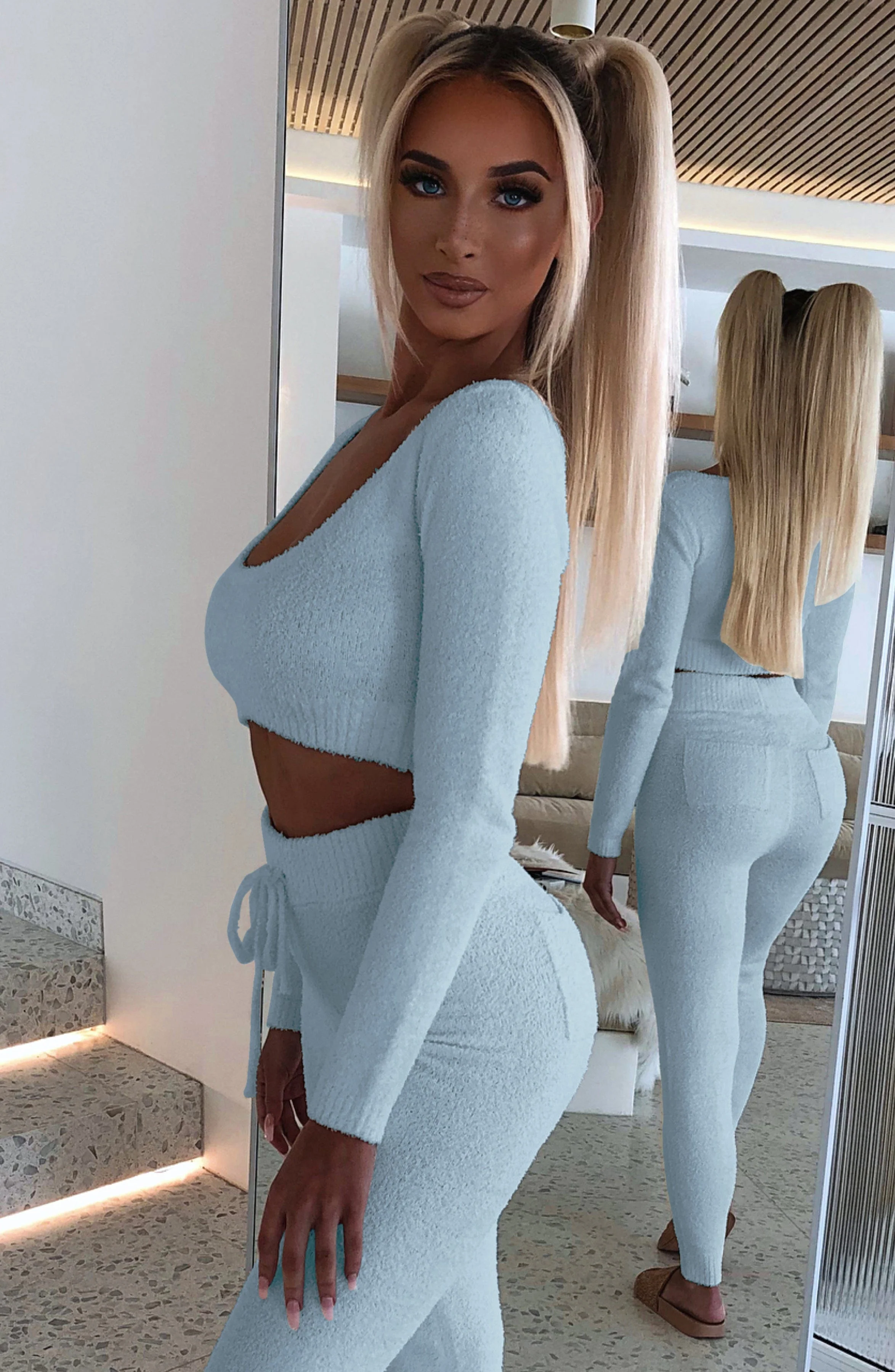 Rita Cozy Crop - Baby Blue