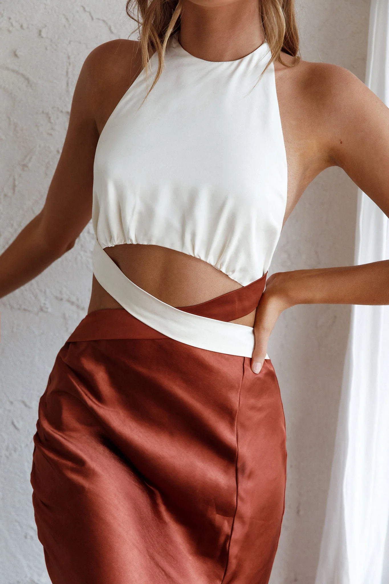 Social Butterfly Cut-Out Waist Midi Dress White Brown