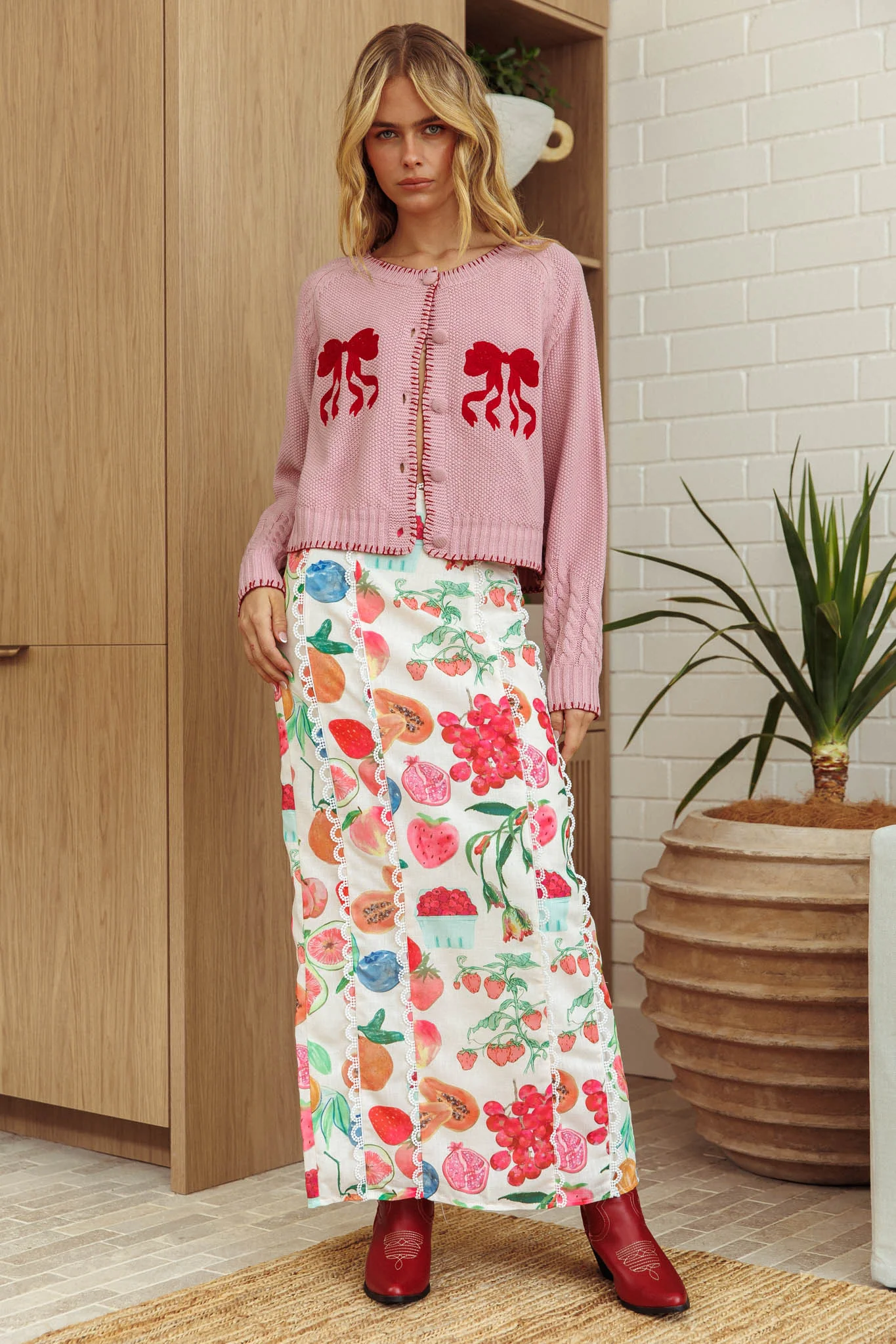 Early Snow Blanket Stitch Bow Cardigan Light Pink