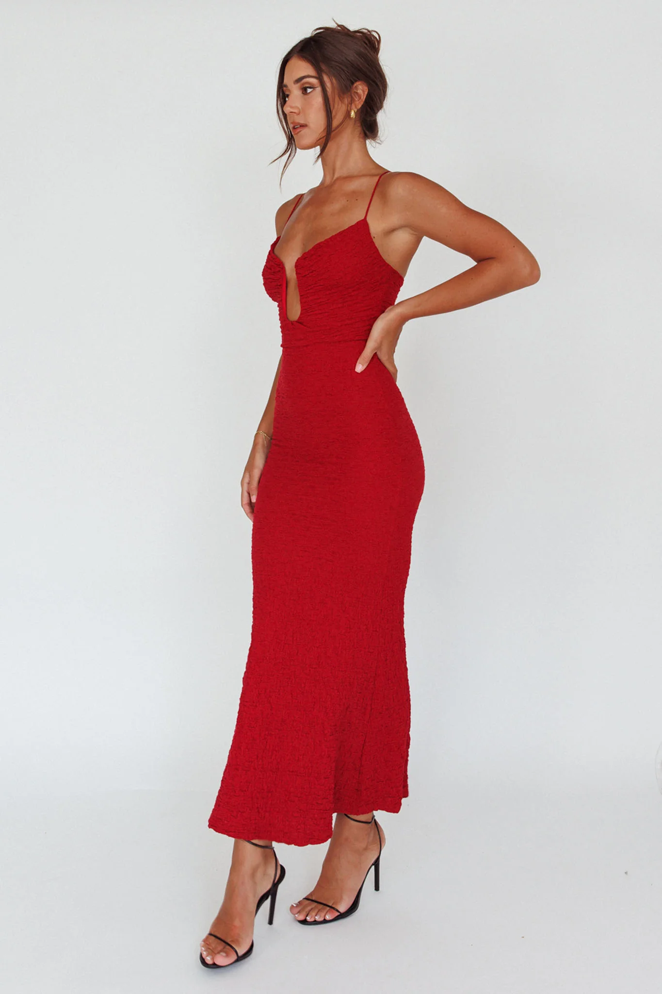 Nouveau U-Neckline Midi Dress Wine