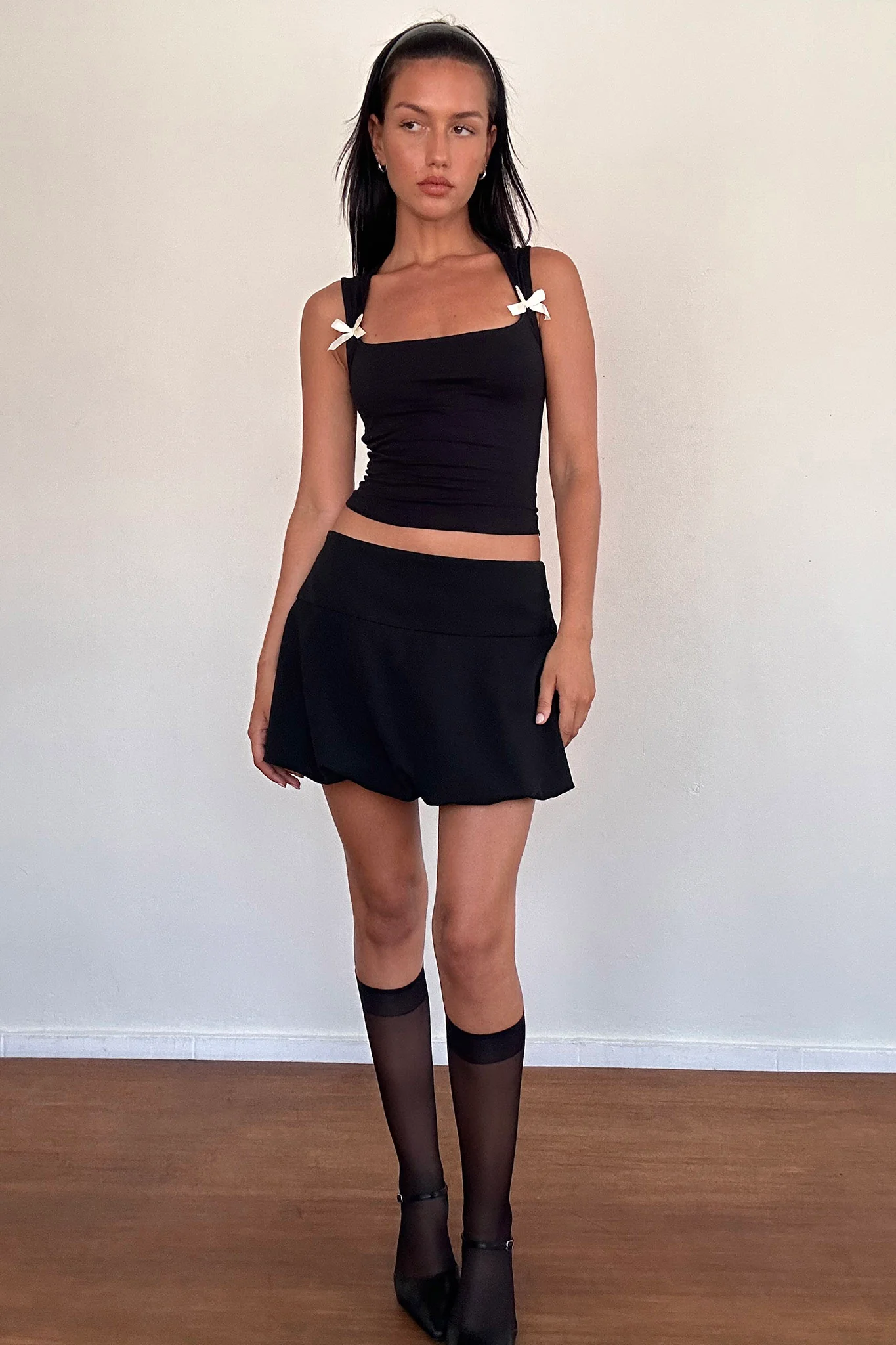 Jiniso Crop Top In Black With Ivory Bows