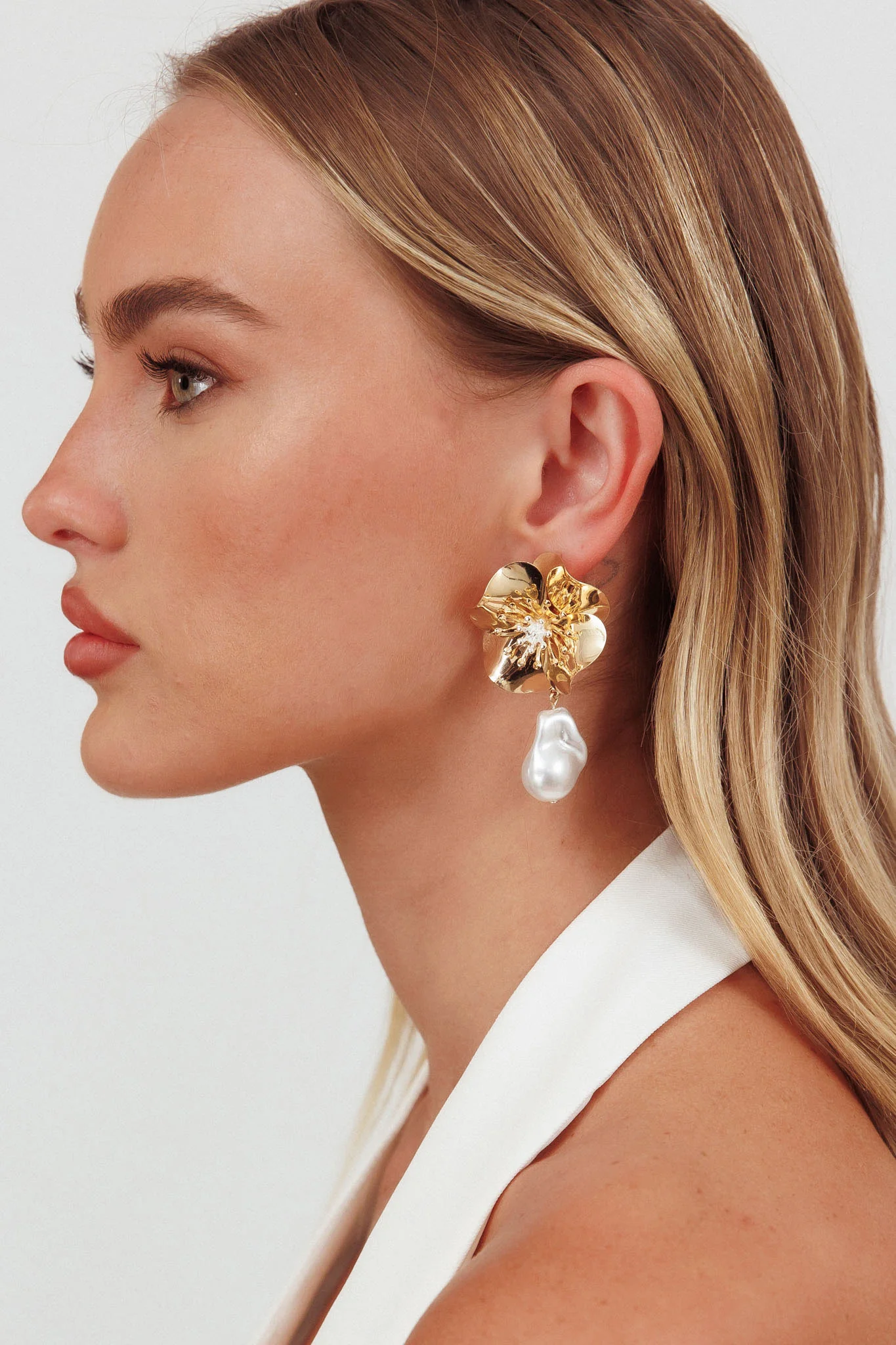 Loren Flower Pearl Droplet Earrings Gold