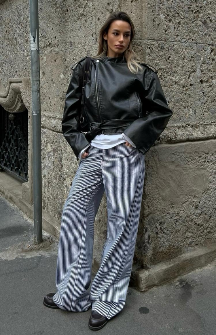 Lioness Onyx Driftwood Bomber