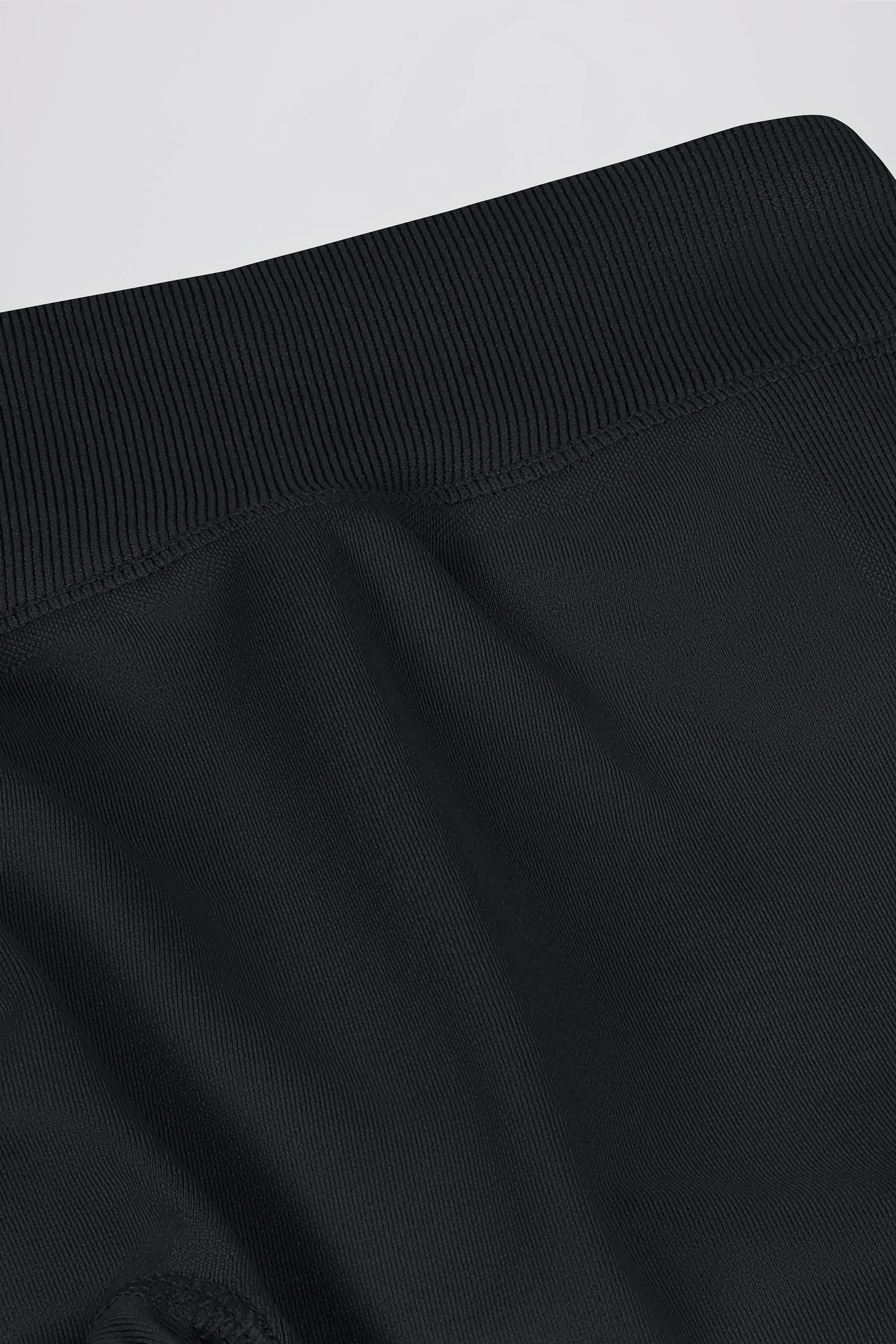 Define Luxe High-Waist Leggings in Black