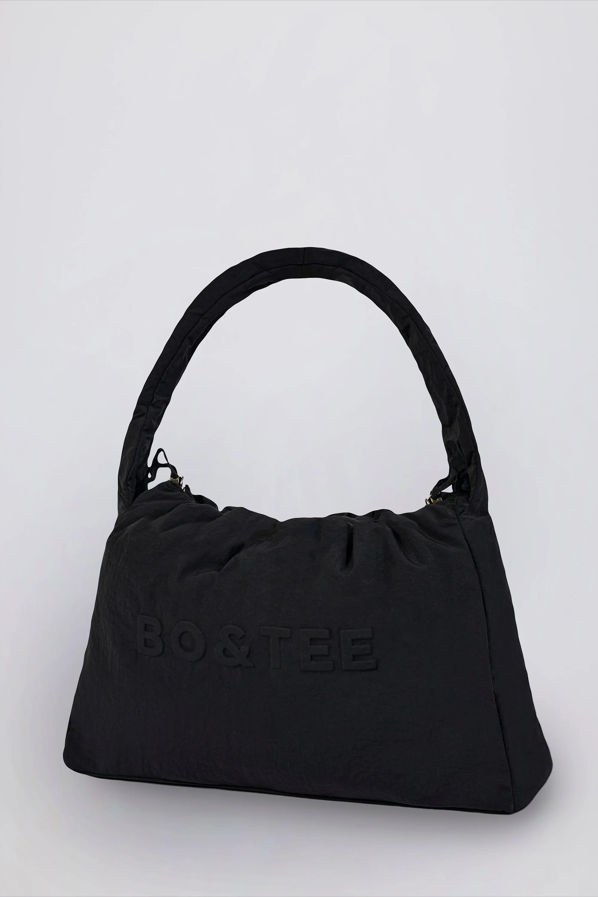 Drawstring Puffer Tote Bag in Black