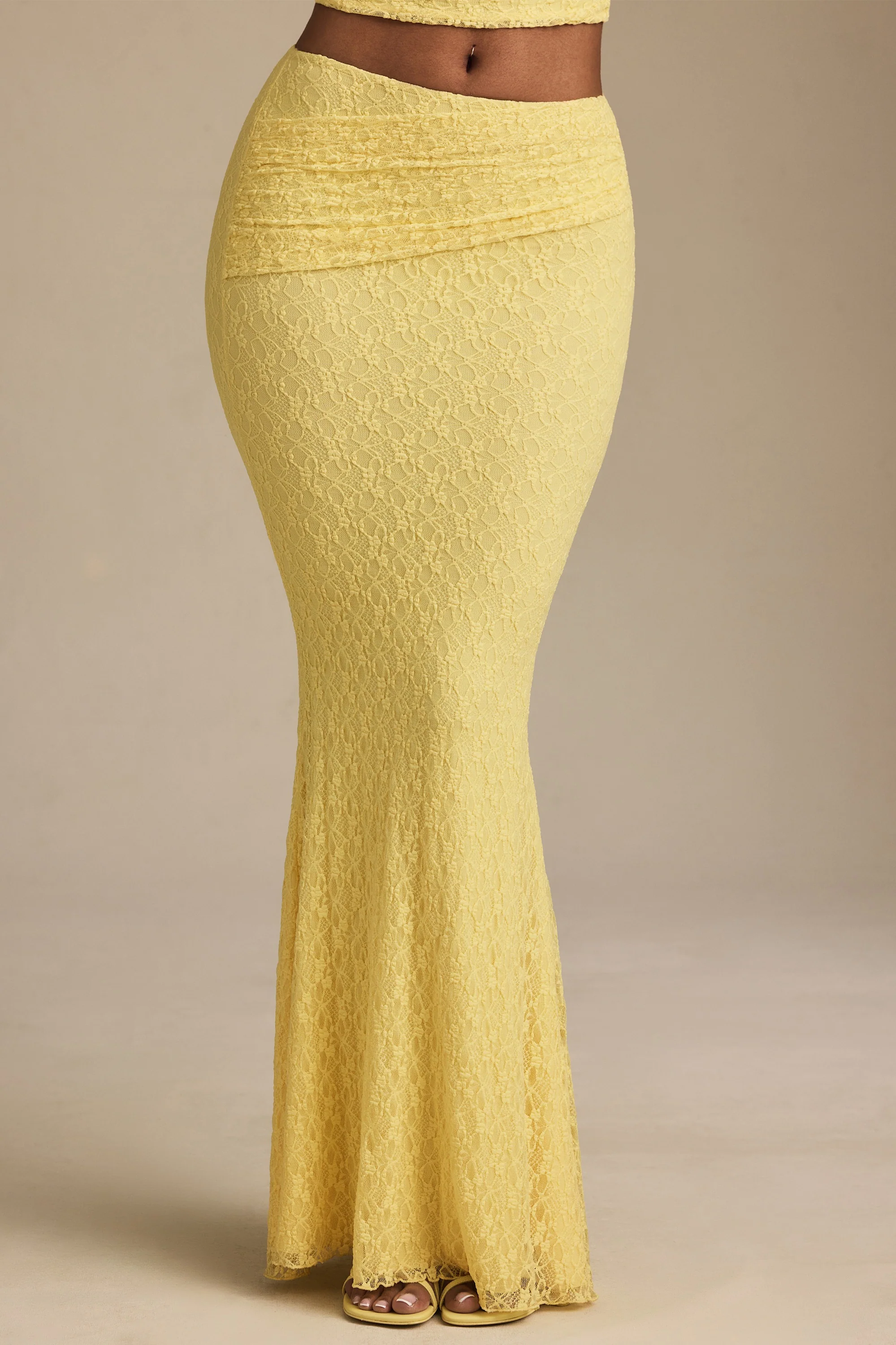 Draped Low-Rise Lace Maxi Skirt in Pastel Yellow
