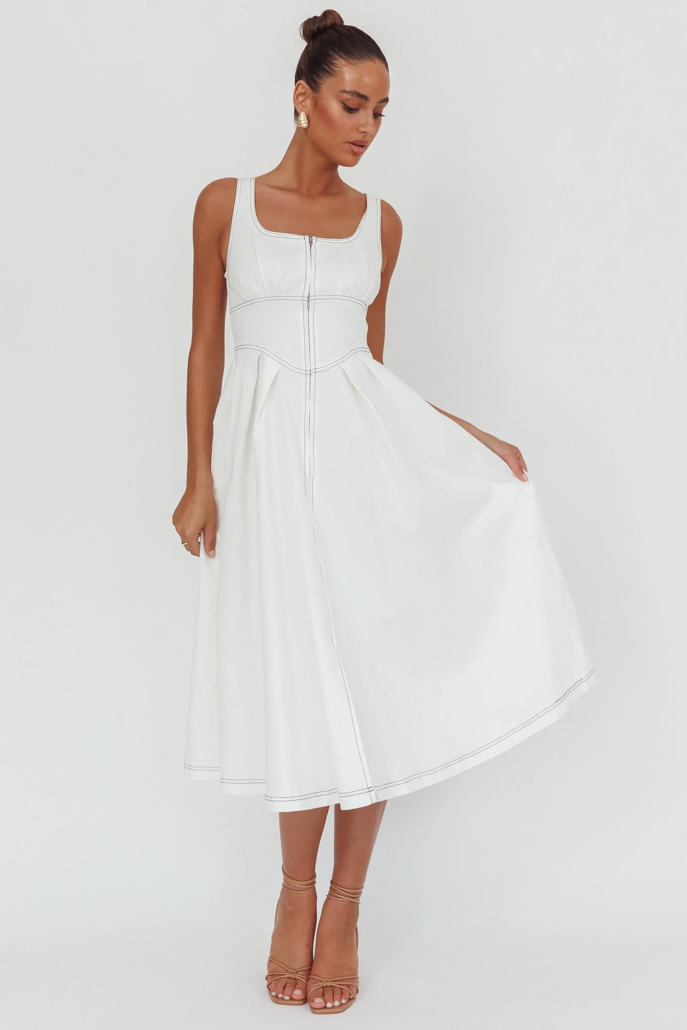 Leeli Zipper Front Midi Dress White