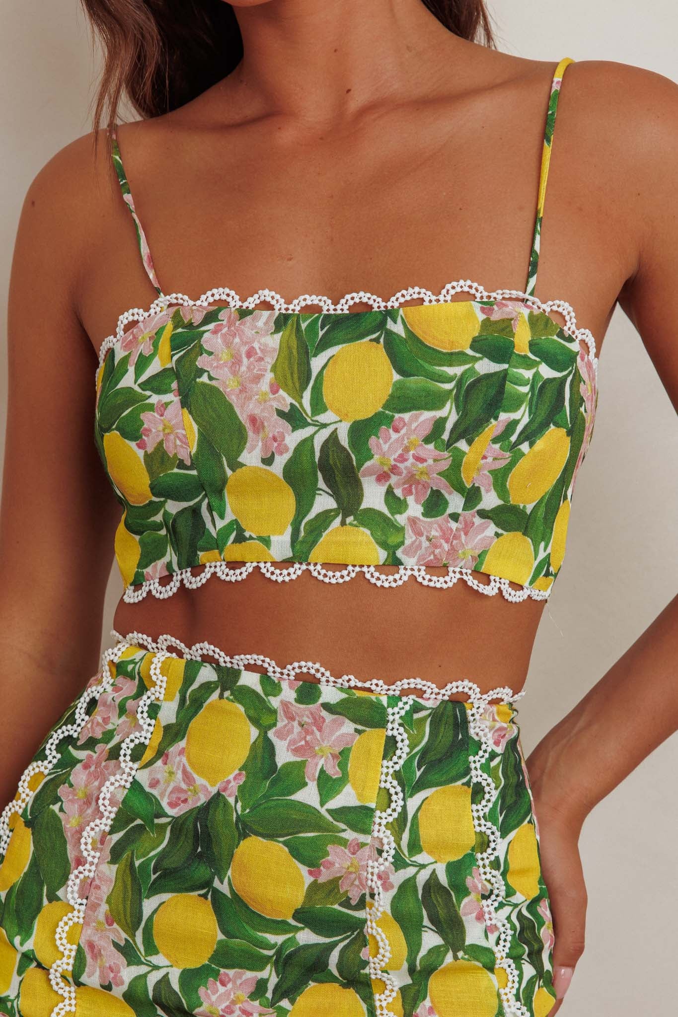 Chamberlain Scallop Trim Crop Top Citrus Lemon