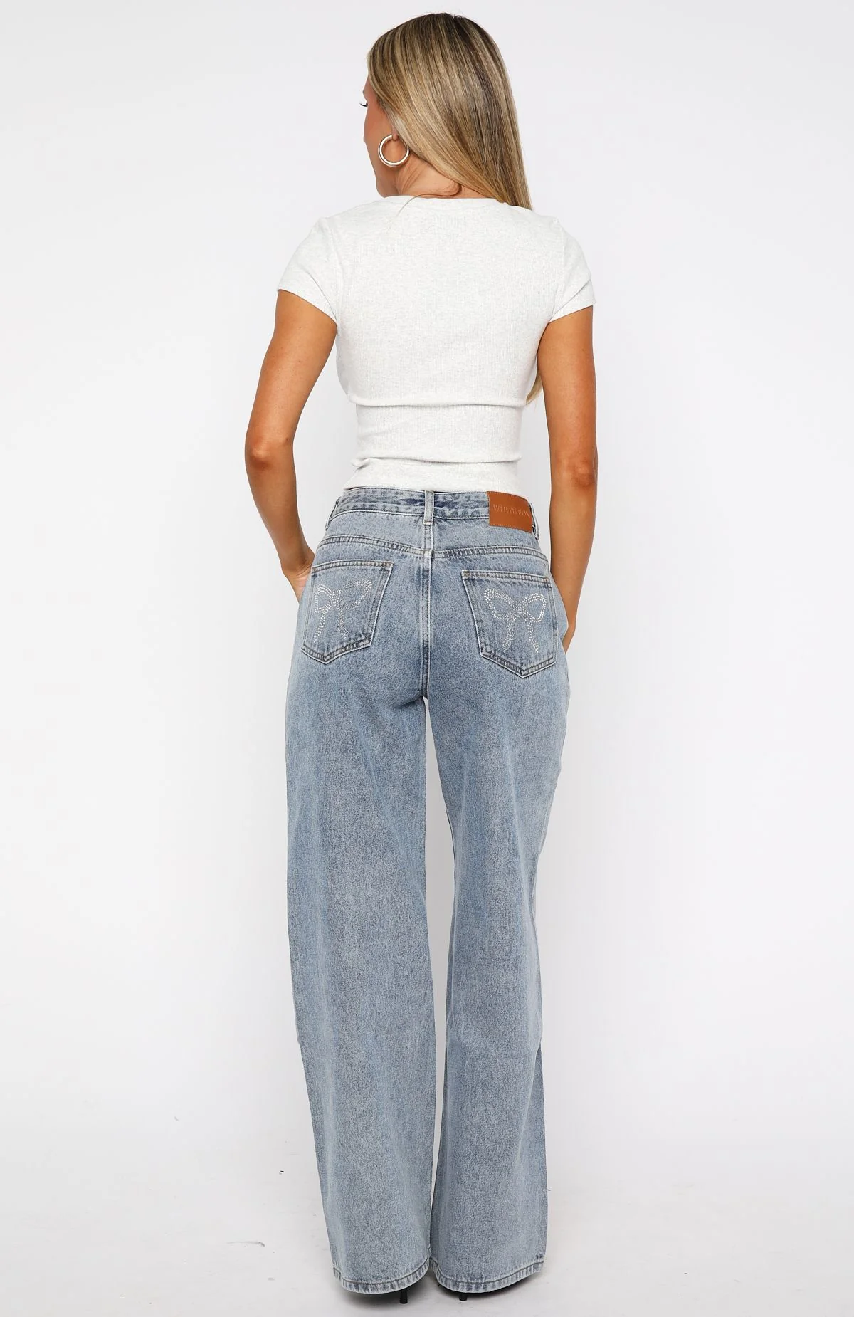 Bring The Drama Mid Rise Wide Leg Jeans Mid Blue