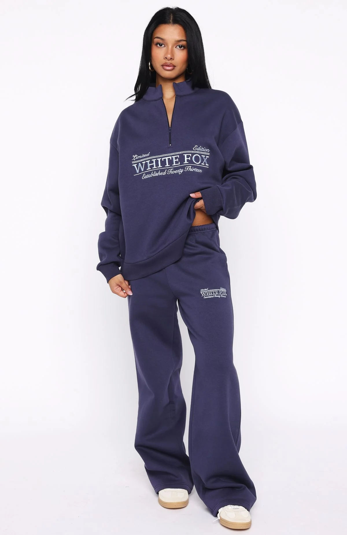 Standing My Ground Wide Leg Sweatpants Navy