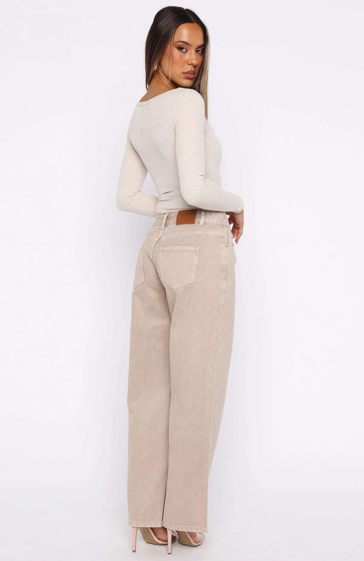 Bring The Style Low Rise Wide Leg Jeans Sesame Wash