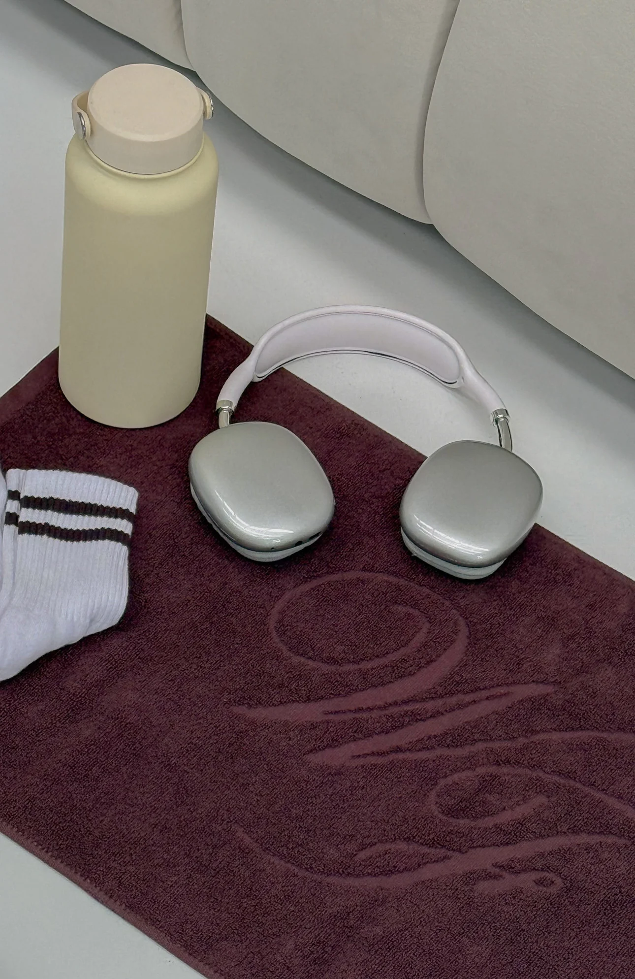 Feeling Fresh Gym Towel Dark Chocolate