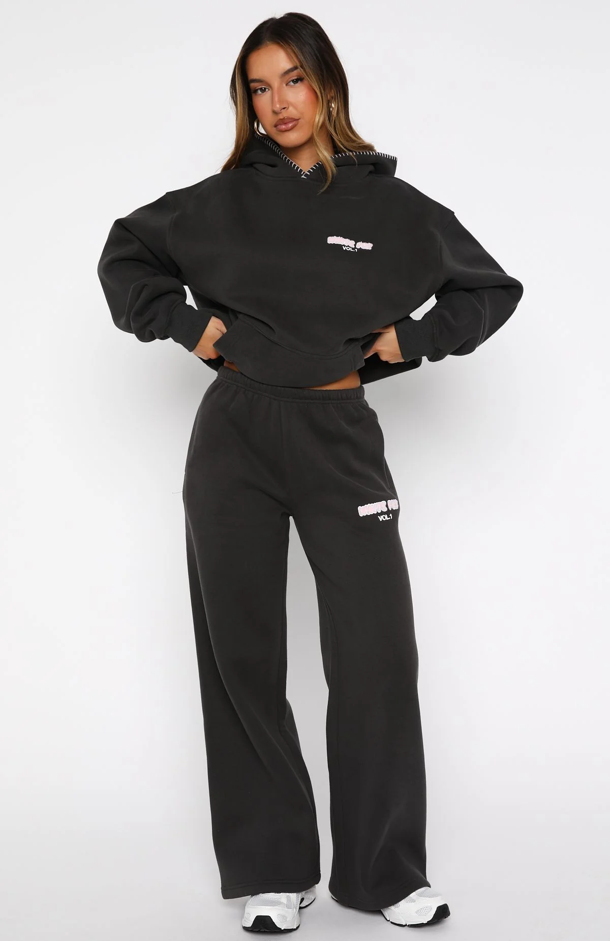 Vol. 1 Wide Leg Sweatpants Charcoal