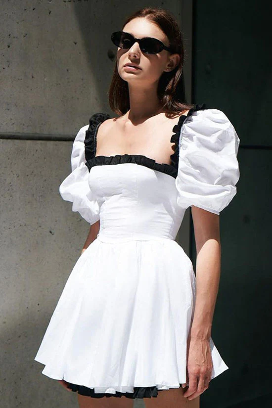 Vintage Bicolor Ruffled Square Neck Puff Sleeve Fit & Flare Summer Mini Dress - White
