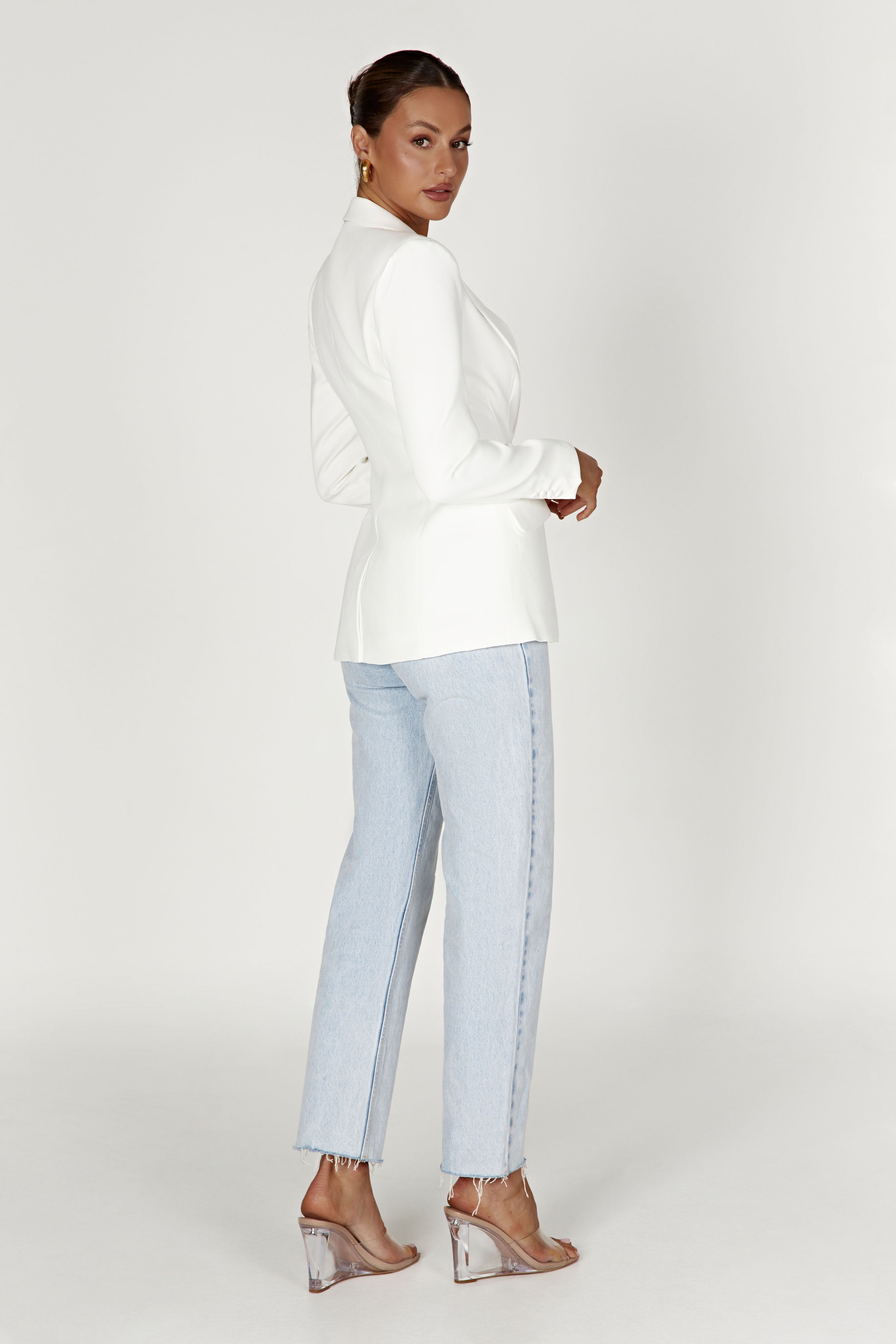 MESHKI Helda Fitted Cinched Waist Blazer - White