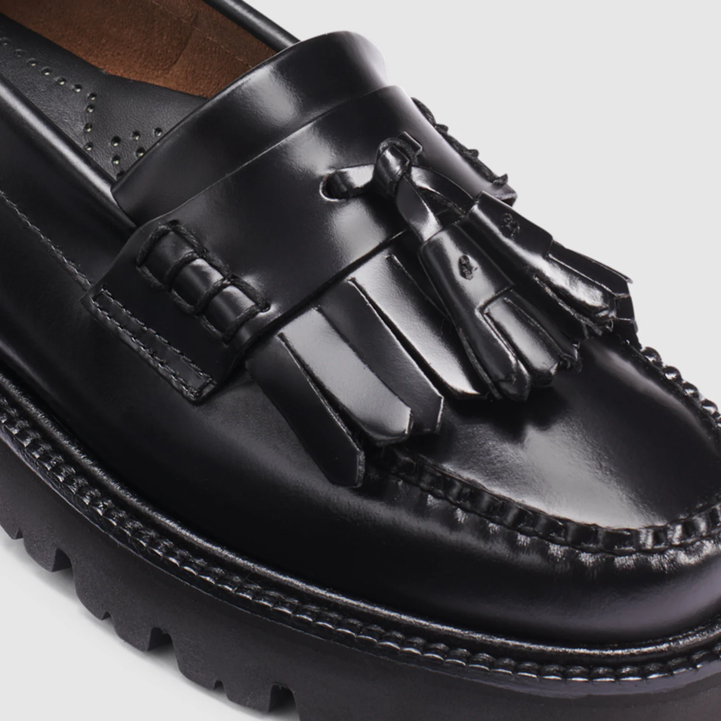 WOMENS ESTHER KILTIE SUPER LUG WEEJUNS LOAFER