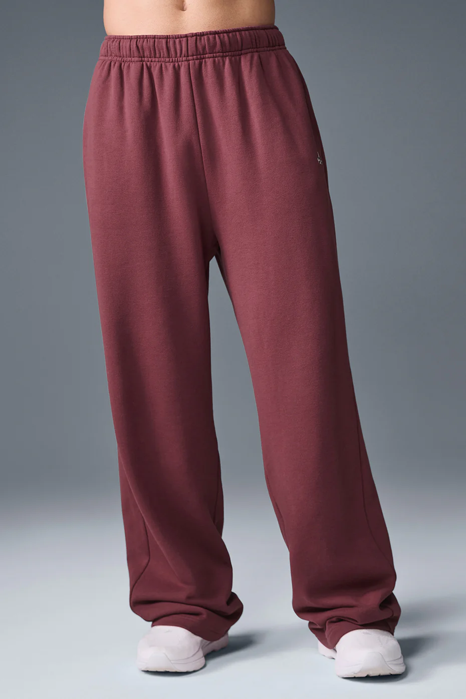 Accolade Straight Leg Sweatpant - Burgundy Truffle