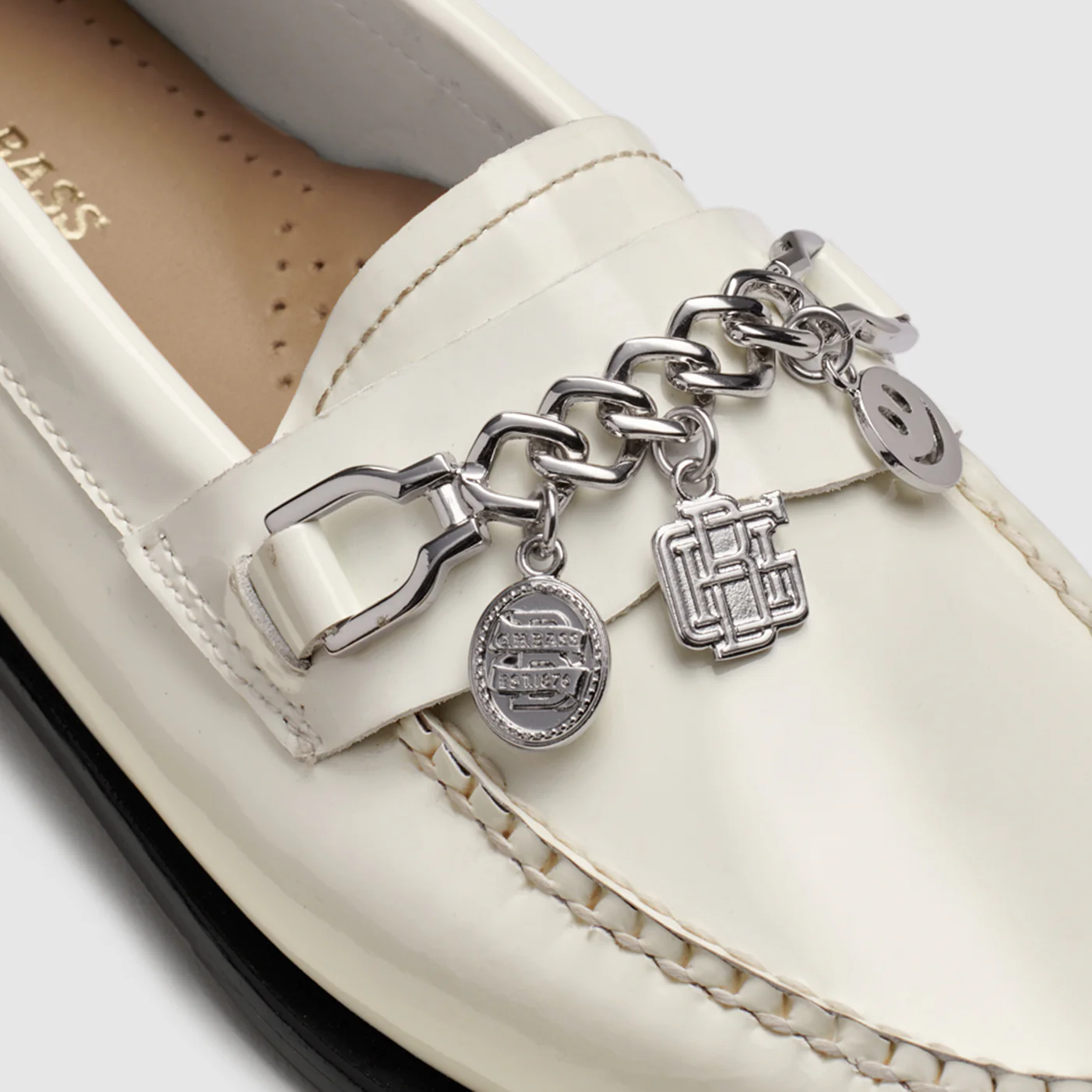 WOMENS WHITNEY CHARM WEEJUNS LOAFER