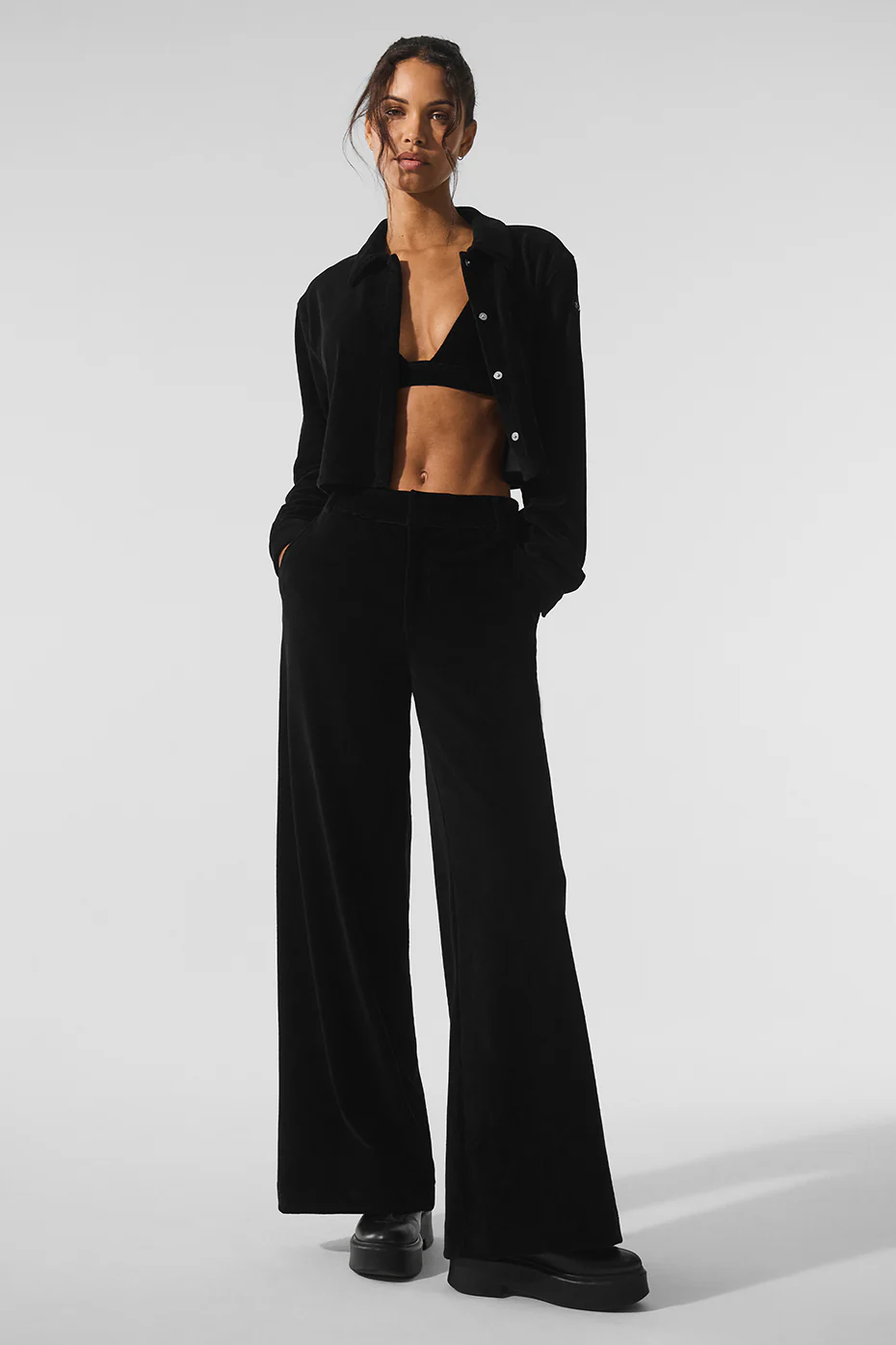 Micro Corduroy Cropped Dreamer Button Down - Black