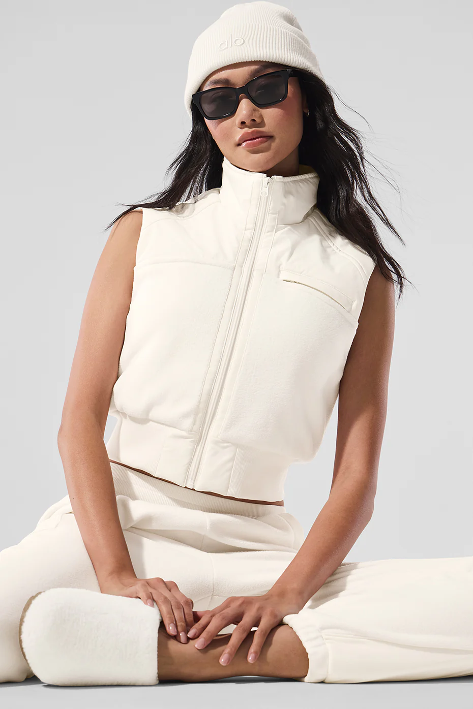 Polar Fleece Wintry Mix Vest - Ivory