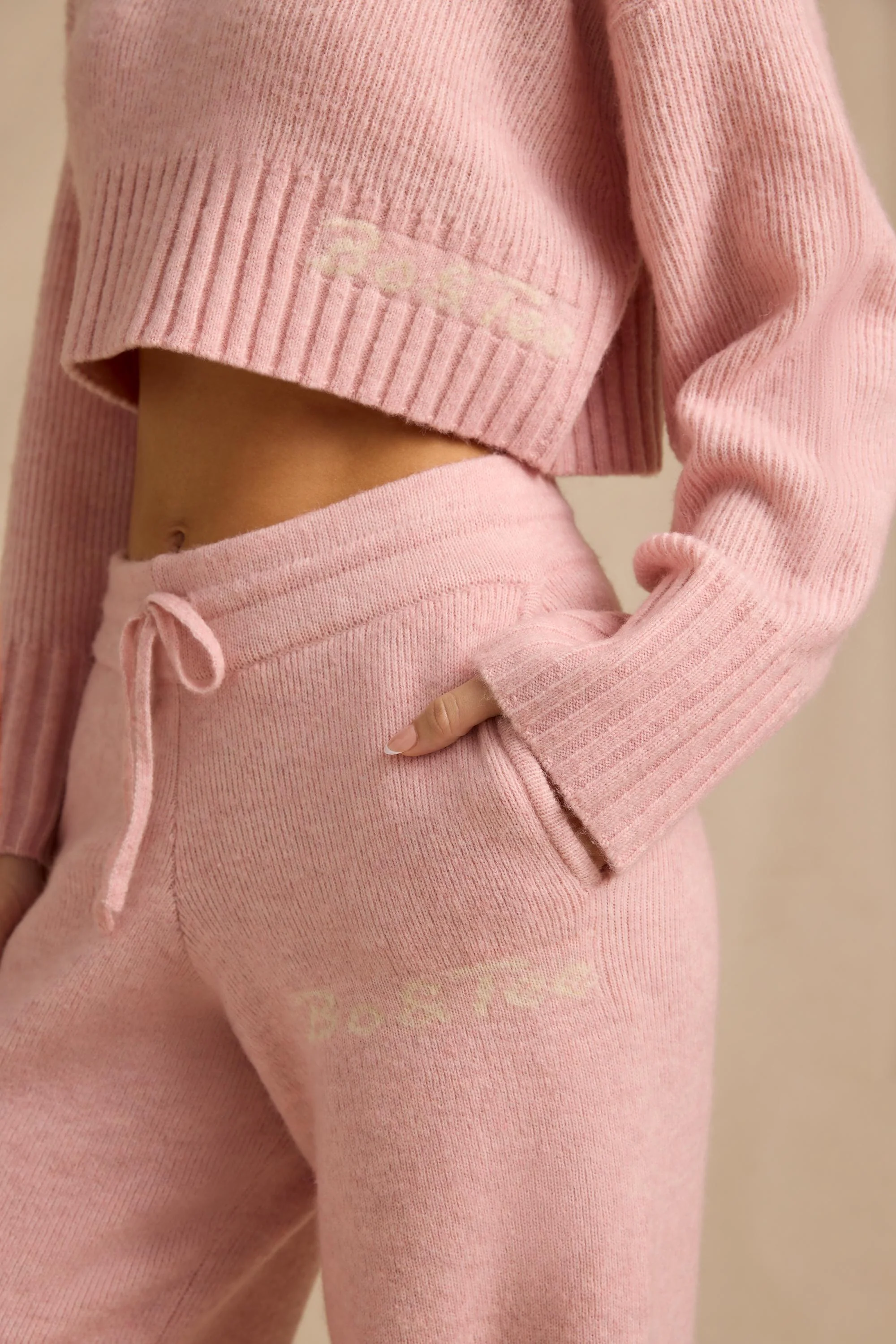 Mid-Rise Wide-Leg Joggers in Blush Pink