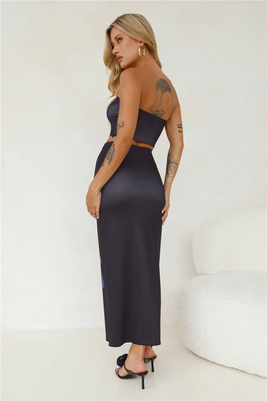 Pansies Bouquet Maxi Skirt Black