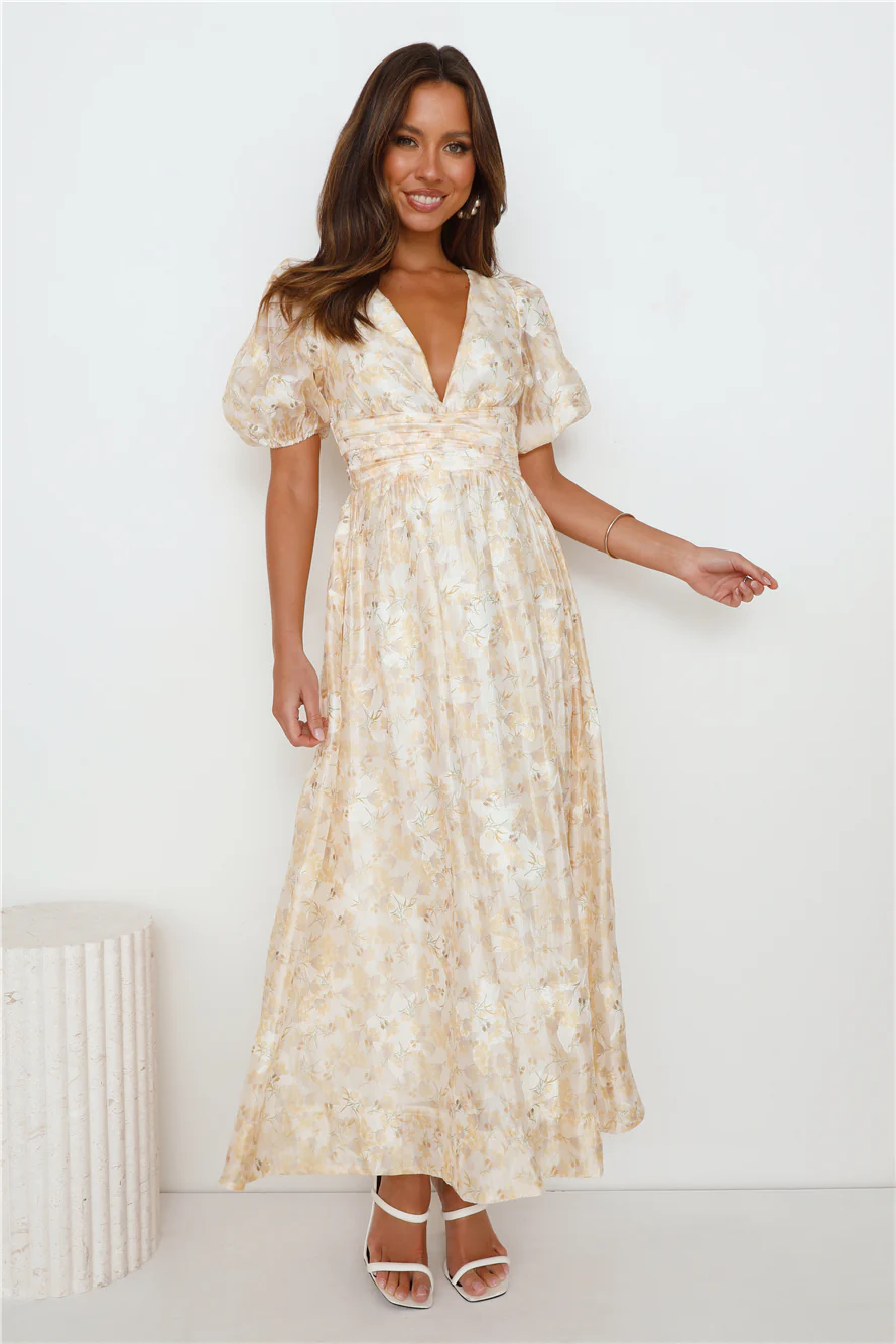 Dancing Delicates Maxi Dress Yellow