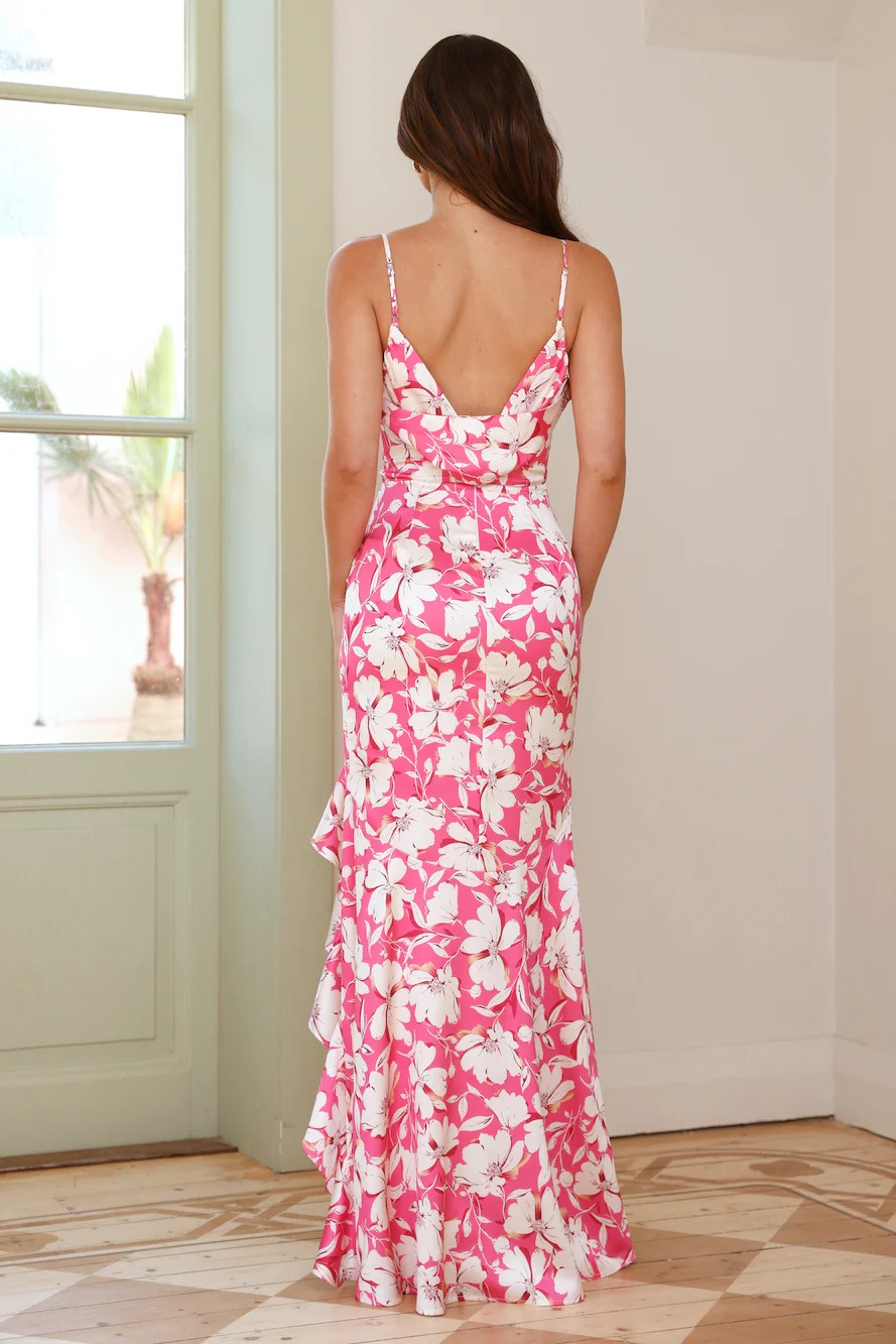 Fantasy Imagination Maxi Dress Pink