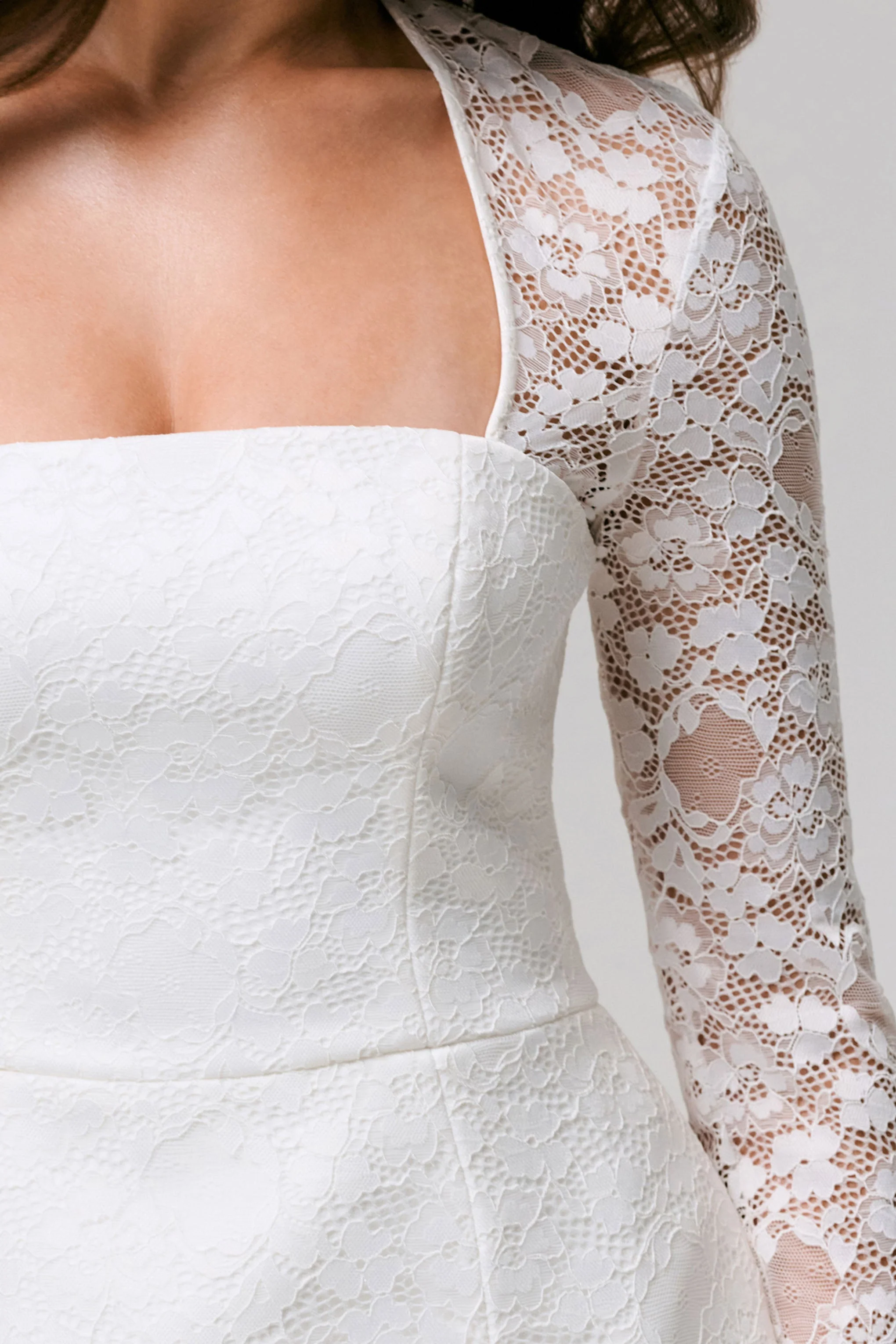 Bijou | White Square-Neck Lace Long-Sleeve Mini Dress