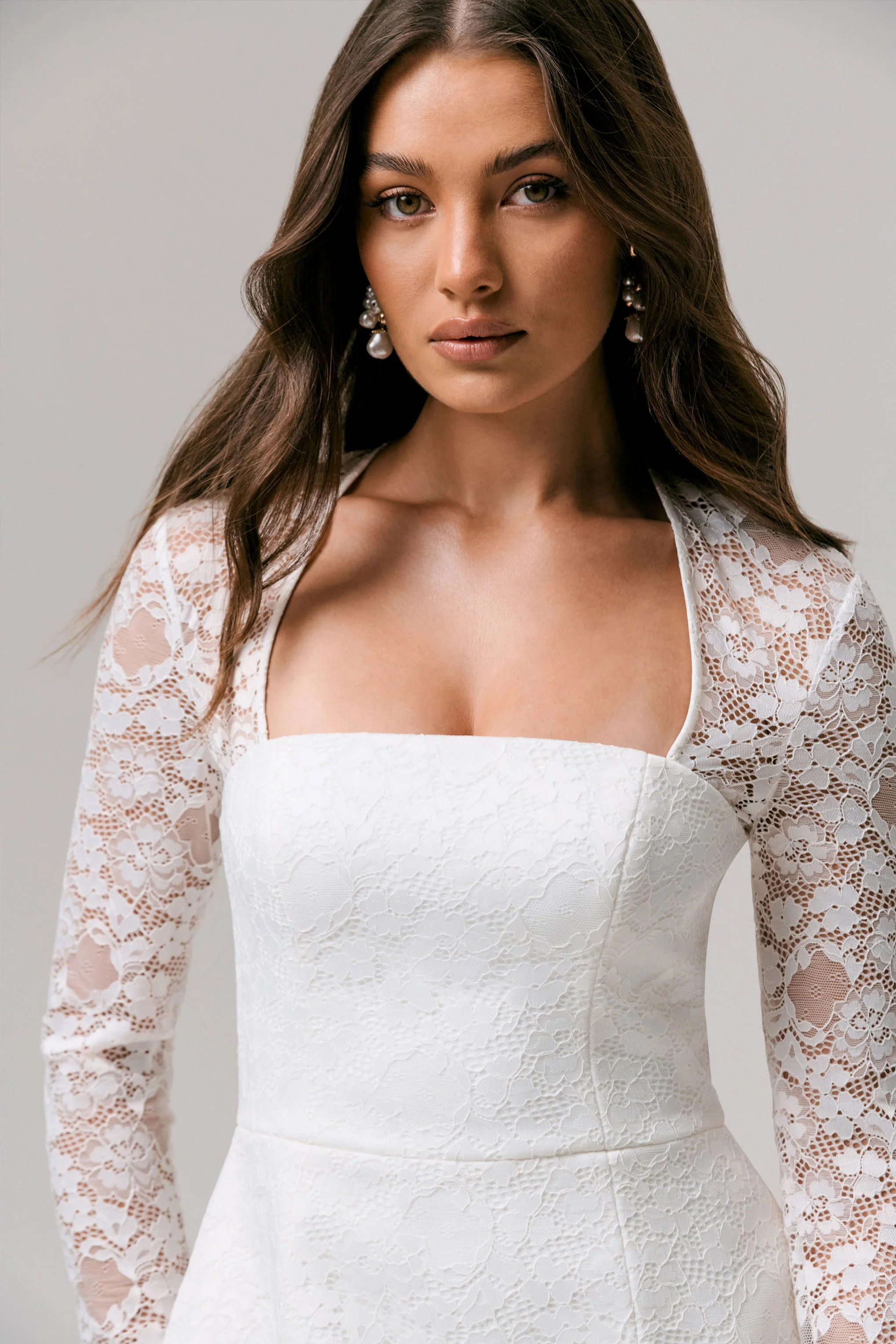Bijou | White Square-Neck Lace Long-Sleeve Mini Dress