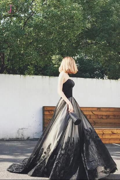 New Arrival A-Line Black Sweetheart Appliques Tulle Long Evening Dresses with Beads KPP0356