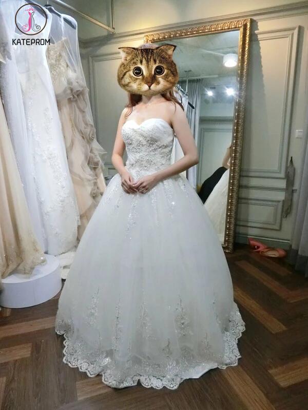White Sweetheart Ball Gown Beading Lace Appliques Court Train Wedding Dress KPW0111