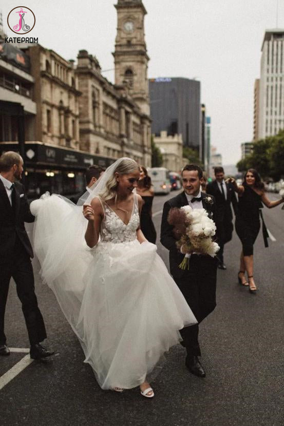 A Line V Neck Sleeveless Tulle Beach Wedding Dress with Lace Appliques KPW0586