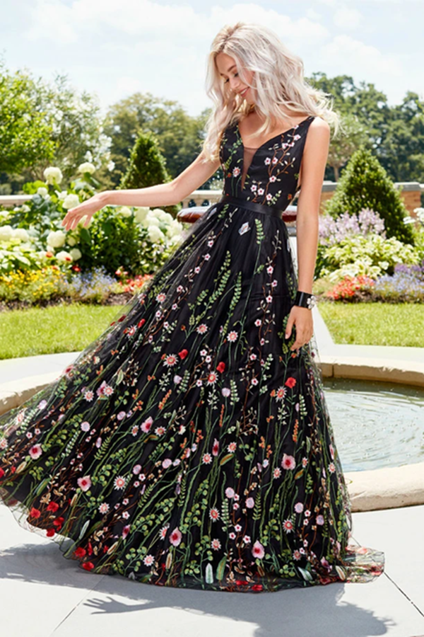 Exquisite V neck Lace Prom Dresses Long Floral Formal Gowns KPP1363
