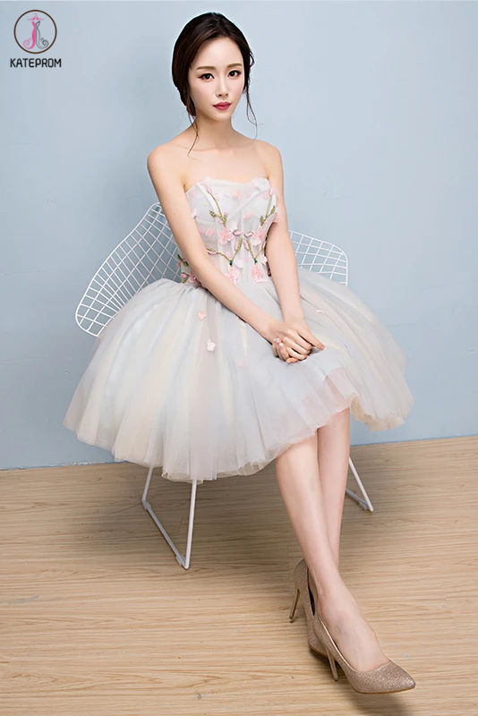 Unique Strapless Tulle Short Homecoming Dress with Appliques, A Line Sweetheart Prom Dress KPH0510