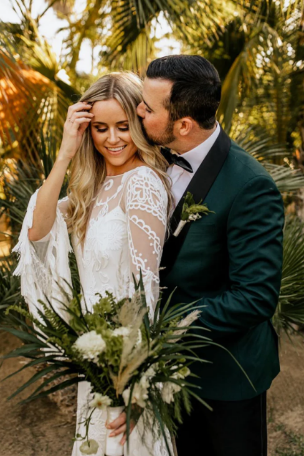 Sheath Column Long Sleeve Wedding Dresses Boho Country Bridal Dresses KPW0718