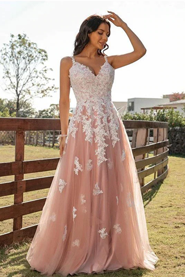 Chic A line Spaghetti Straps V neck Tulle Long Lace Prom Dress Applique Evening Dress KPP1577