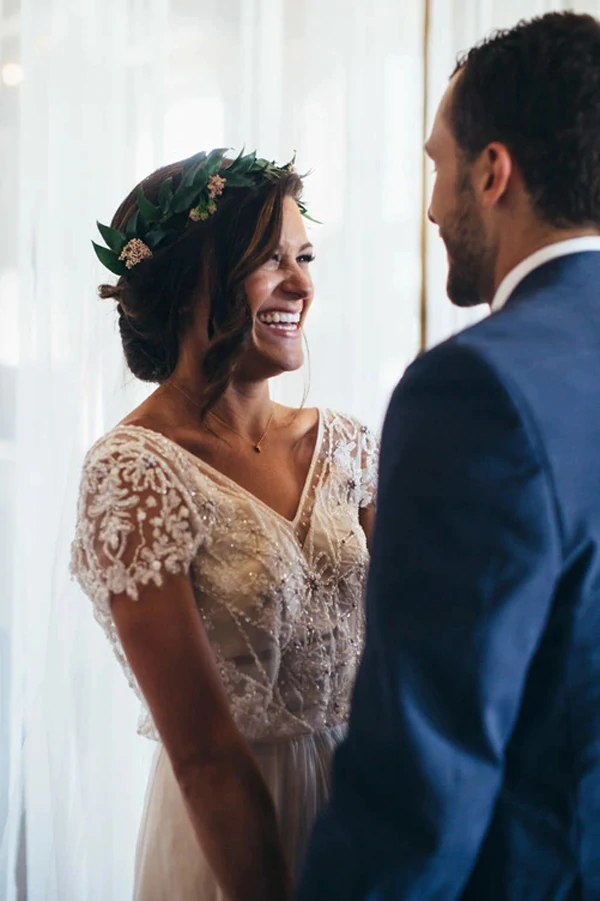 Charming Cap Sleeves Floor Length Chiffon Wedding Dress with Beading KPW0707