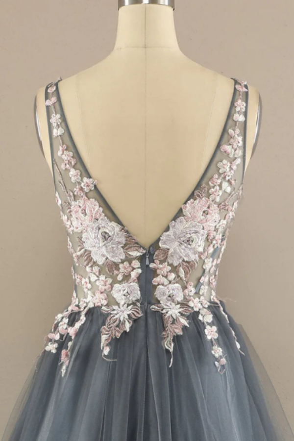 V Neck Ball Gown Tulle Prom Dress Floral Lace Party Dress KPP1661