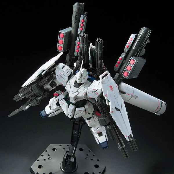 RG #30 Full Armor Unicorn Gundam